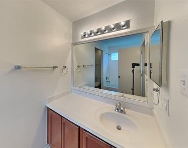 24518 Cypresspark Glen Lane - Photo Thumbnail 7