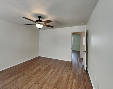 24518 Cypresspark Glen Lane - Photo Thumbnail 14