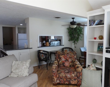13545 Northshore Loop - Photo Thumbnail 17