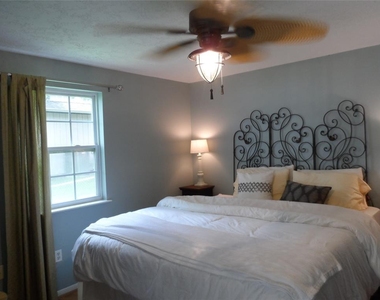 13545 Northshore Loop - Photo Thumbnail 37
