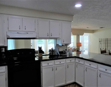 13545 Northshore Loop - Photo Thumbnail 10
