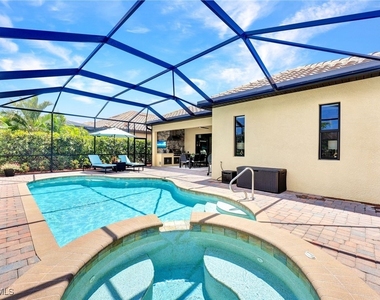 28101 Foxrock Court - Photo Thumbnail 25