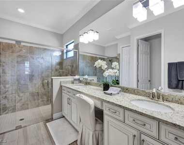 28101 Foxrock Court - Photo Thumbnail 15