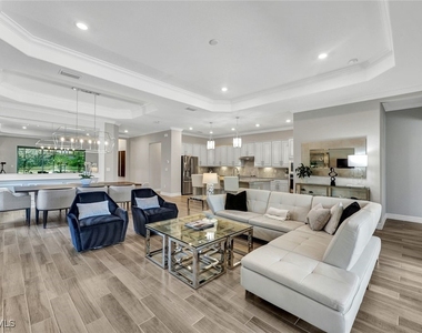 28101 Foxrock Court - Photo Thumbnail 7