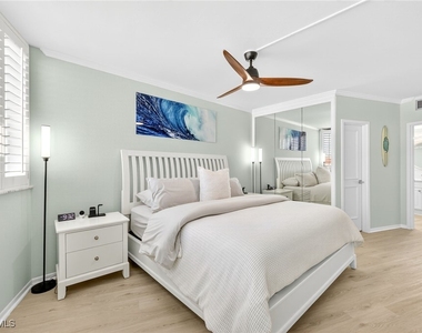 58 N Collier Boulevard - Photo Thumbnail 10