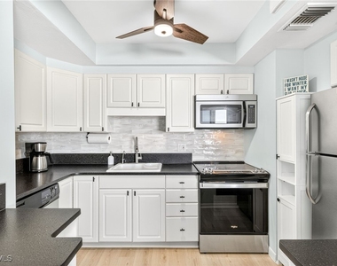 58 N Collier Boulevard - Photo Thumbnail 6