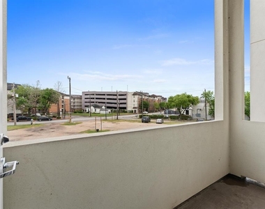 120 Pierce Street - Photo Thumbnail 21
