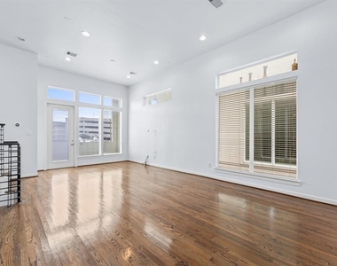 120 Pierce Street - Photo Thumbnail 18