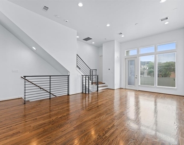 120 Pierce Street - Photo Thumbnail 19