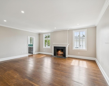 456 Gardenia Street - Photo Thumbnail 14