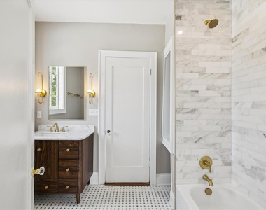 456 Gardenia Street - Photo Thumbnail 32