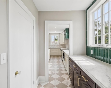456 Gardenia Street - Photo Thumbnail 20
