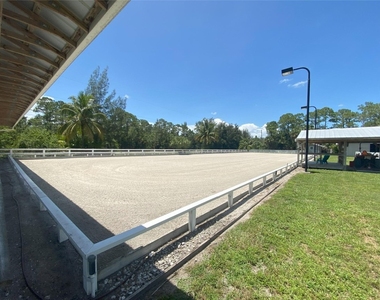 2315 Deer Run Boulevard - Photo Thumbnail 8