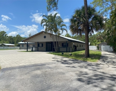 2315 Deer Run Boulevard - Photo Thumbnail 5