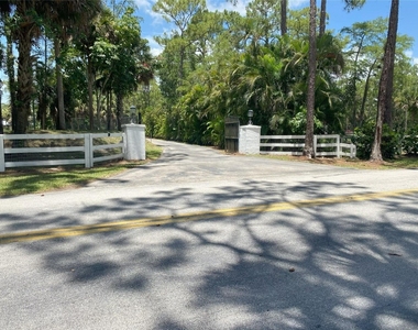 2315 Deer Run Boulevard - Photo Thumbnail 1
