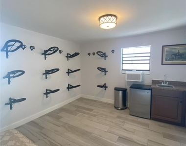 2315 Deer Run Boulevard - Photo Thumbnail 17