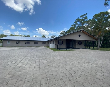 2315 Deer Run Boulevard - Photo Thumbnail 4