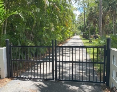 2315 Deer Run Boulevard - Photo Thumbnail 65