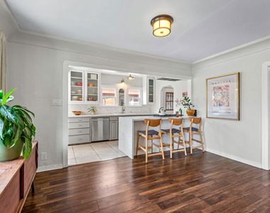 3429 Potomac Avenue - Photo Thumbnail 6