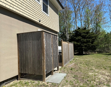 1854 N Bayview Road - Photo Thumbnail 6
