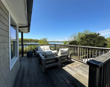 1854 N Bayview Road - Photo Thumbnail 5
