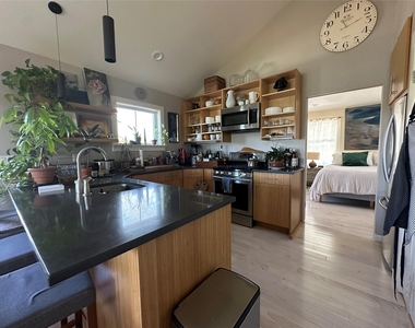1854 N Bayview Road - Photo Thumbnail 15