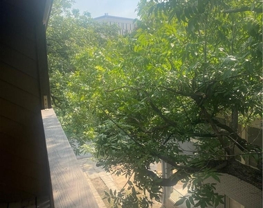 612 Park Place Pl - Photo Thumbnail 23