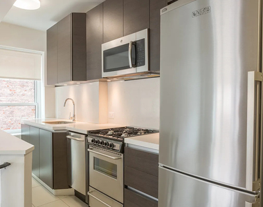 1080 Amsterdam Avenue - Photo Thumbnail 1
