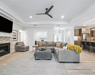 1620 Nw 73rd Terrace - Photo Thumbnail 21