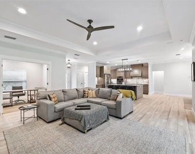 1620 Nw 73rd Terrace - Photo Thumbnail 20
