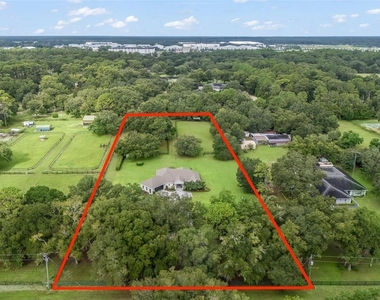 1620 Nw 73rd Terrace - Photo Thumbnail 1
