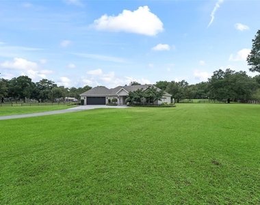 1620 Nw 73rd Terrace - Photo Thumbnail 3