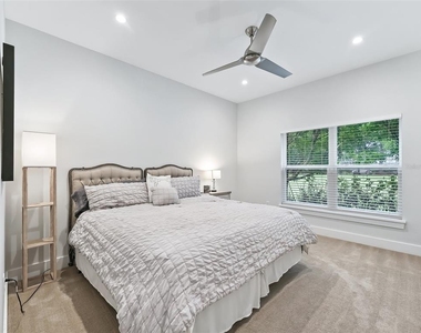 1620 Nw 73rd Terrace - Photo Thumbnail 35
