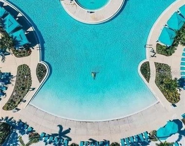 8004 Dreamsicle Drive - Photo Thumbnail 24
