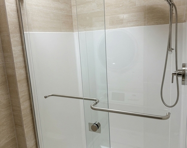 369 Lexington Avenue - Photo Thumbnail 6