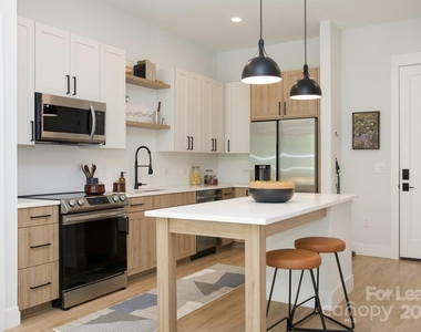 9132 Senator Royall Drive - Photo Thumbnail 32