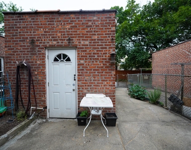 67-76 Dartmouth Street - Photo Thumbnail 5