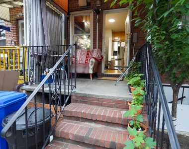 67-76 Dartmouth Street - Photo Thumbnail 4