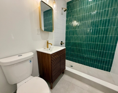 18 Howard Street - Photo Thumbnail 11