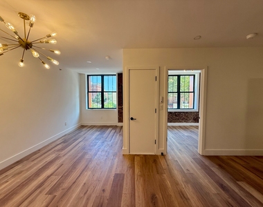 18 Howard Street - Photo Thumbnail 1
