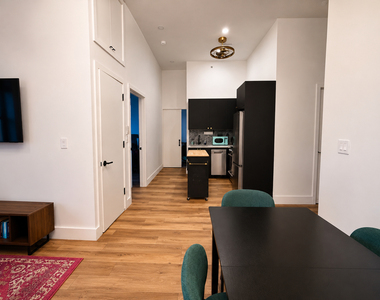 18 Howard Street - Photo Thumbnail 5