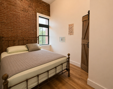 18 Howard Street - Photo Thumbnail 11