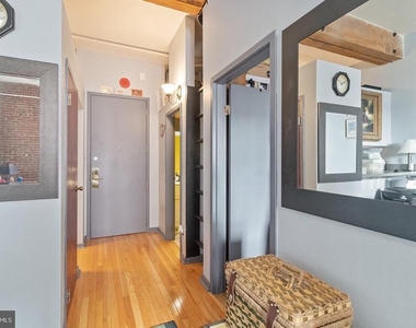 1010 Race Street - Photo Thumbnail 10