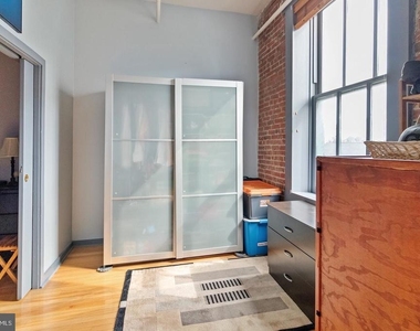 1010 Race Street - Photo Thumbnail 8