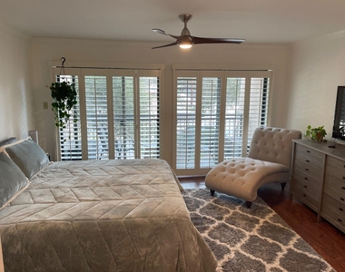 1500 Scenic Dr - Photo Thumbnail 6