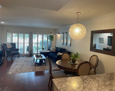 1500 Scenic Dr - Photo Thumbnail 2