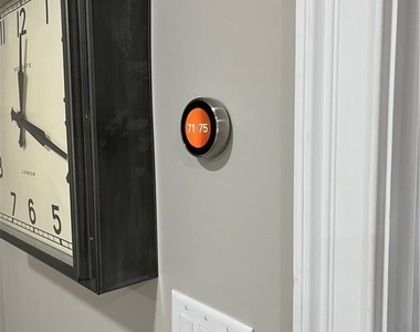 2523 Sharondale Drive Ne - Photo Thumbnail 29