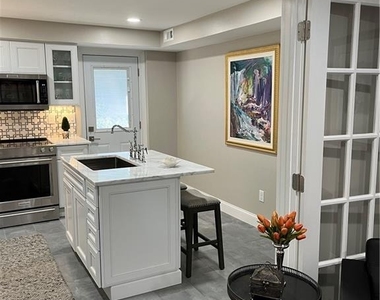 2523 Sharondale Drive Ne - Photo Thumbnail 16