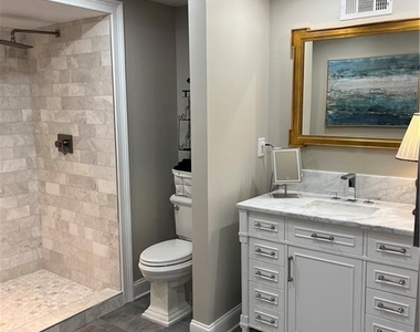 2523 Sharondale Drive Ne - Photo Thumbnail 25