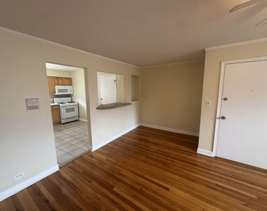 1528 N Harlem Avenue - Photo Thumbnail 2